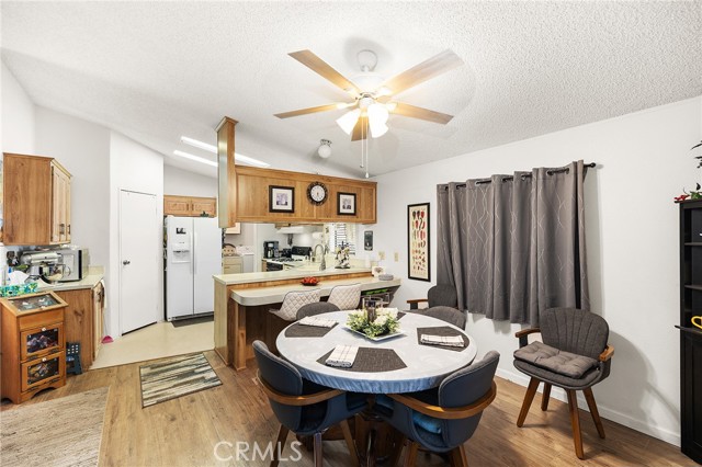 Detail Gallery Image 15 of 35 For 530 W Devonshire Ave #23,  Hemet,  CA 92543 - 3 Beds | 2 Baths