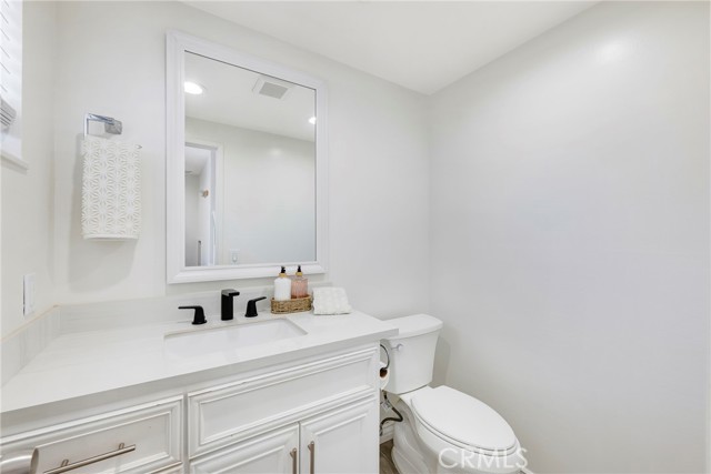 6692 Palma Circle, Yorba Linda CA: https://media.crmls.org/medias/40c4eacf-ab1d-4d89-8726-64b24939b650.jpg