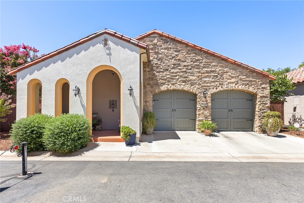 1109 Kentfield Road