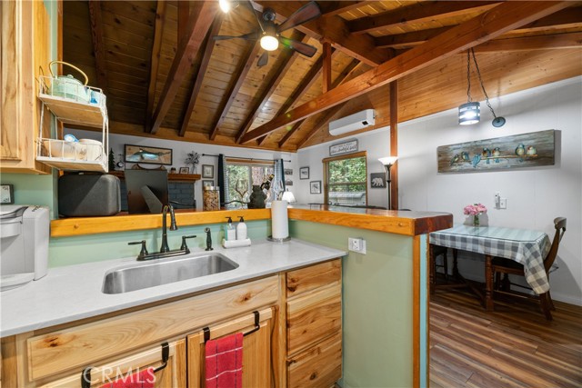 Detail Gallery Image 11 of 20 For 42955 Encino, Big Bear Lake,  CA 92315 - 1 Beds | 1 Baths