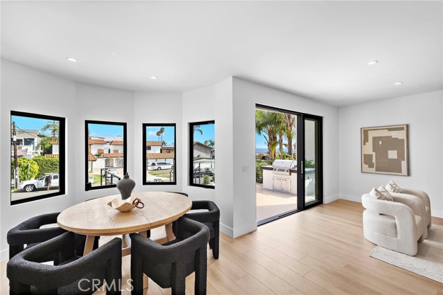 Detail Gallery Image 9 of 74 For 26141 via California, Dana Point,  CA 92624 - 5 Beds | 5/1 Baths