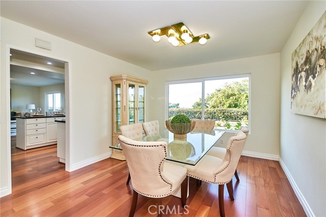 3015 Carolwood Lane, Torrance CA: https://media.crmls.org/medias/40c80a8c-4763-4300-82c0-d3067808f95b.jpg