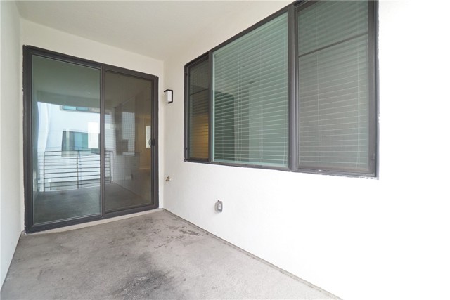 Detail Gallery Image 19 of 45 For 2127 Marine Walk, Gardena,  CA 90249 - 4 Beds | 3 Baths