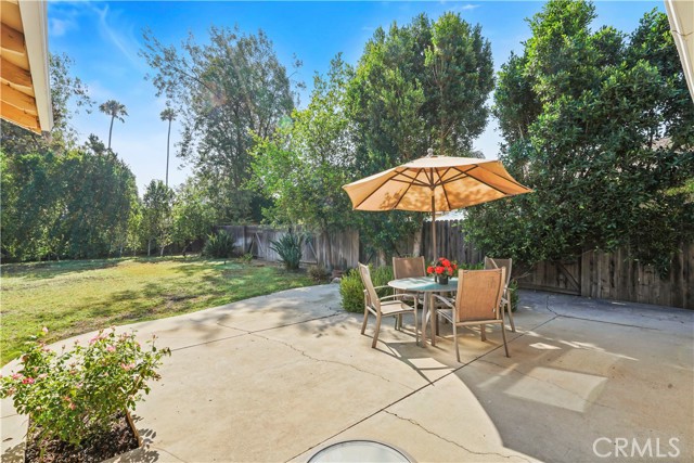 7546 Bluebell Avenue, North Hollywood CA: https://media.crmls.org/medias/40c866b0-77f3-4b3f-b17c-d8048f6d7514.jpg