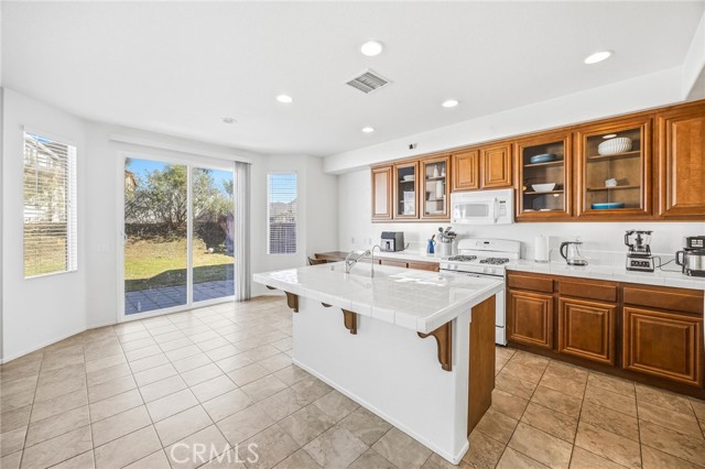 Detail Gallery Image 6 of 28 For 64 Graham, Beaumont,  CA 92223 - 4 Beds | 2/1 Baths