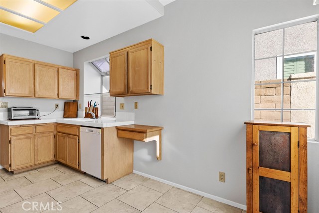 Detail Gallery Image 6 of 43 For 40395 via Malagas, Murrieta,  CA 92562 - 2 Beds | 2 Baths