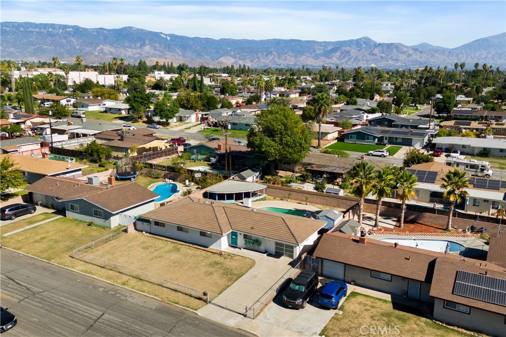 MLS #DW25252873 image #30