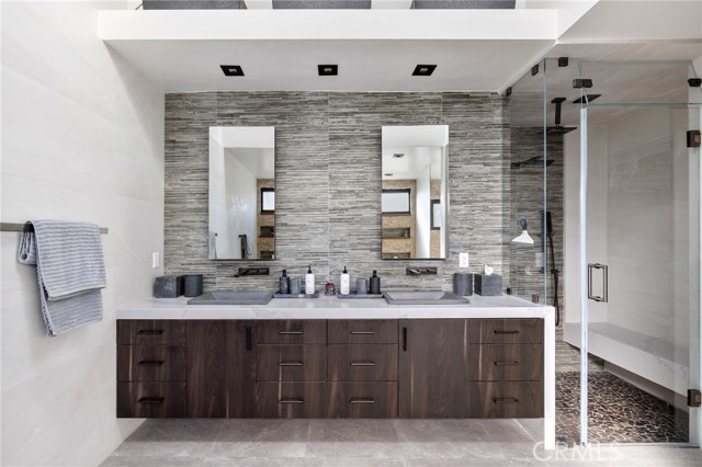 Detail Gallery Image 18 of 33 For 44 Sea Cove Dr, Rancho Palos Verdes,  CA 90275 - 4 Beds | 4/1 Baths