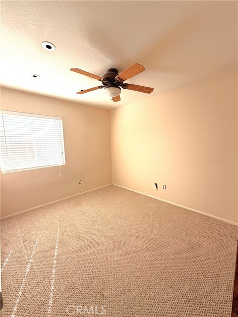 Detail Gallery Image 7 of 10 For 31073 Ruidosa St, Temecula,  CA 92592 - 3 Beds | 2 Baths