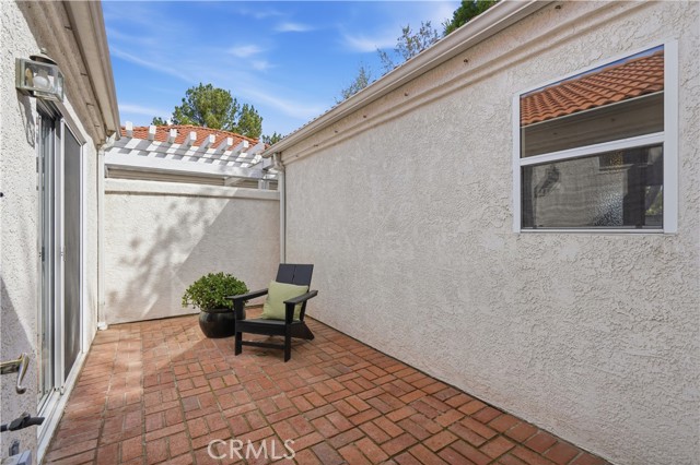 Image 20 of 38 For 26352 Ivrea  