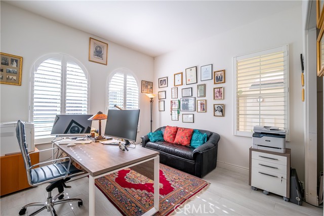 Detail Gallery Image 9 of 49 For 20523 Stella, Saugus,  CA 91350 - 4 Beds | 4 Baths