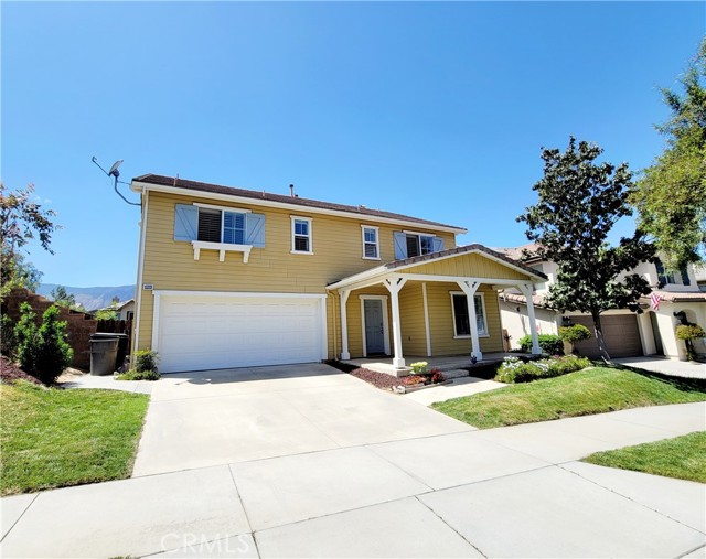 Detail Gallery Image 1 of 23 For 11223 Evergreen Loop, Corona,  CA 92883 - 4 Beds | 3/1 Baths