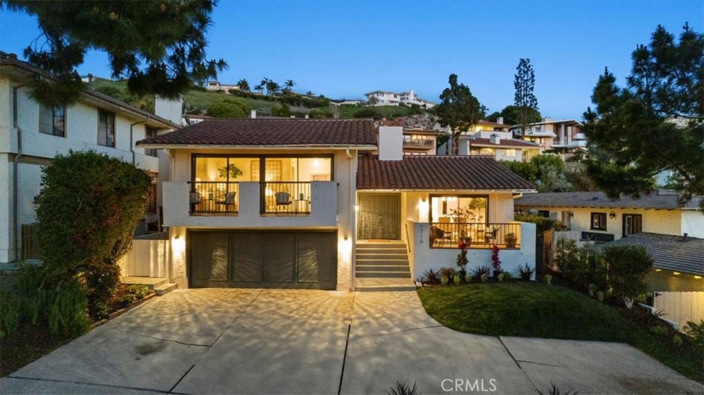Picture of Palos Verdes Estates, CA 90274