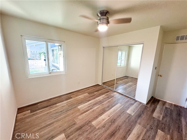 9952 Independence Avenue photo 22