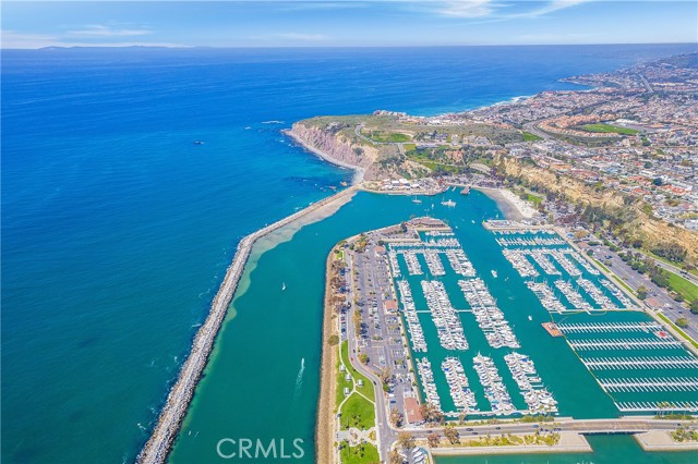 34561 Calle Portola, Dana Point CA: https://media.crmls.org/medias/40cc5e8f-06bc-45ae-b722-3899ecc6154e.jpg