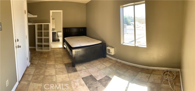 356 Gless Street, Los Angeles CA: https://media.crmls.org/medias/40cd210a-255b-4b3f-a3fd-f2cdbf94ae37.jpg