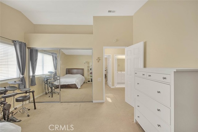 Image 35 of 52 For 10644 Claridge Place