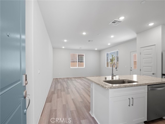 40387 Via Olorosso, Temecula CA: https://media.crmls.org/medias/40ce8491-5401-4eeb-b54c-4204ac49188c.jpg