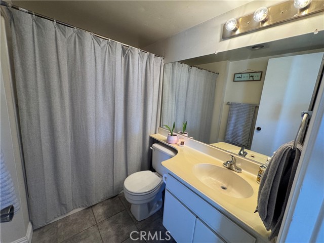 Detail Gallery Image 10 of 22 For 2409 Country, Santa Maria,  CA 93455 - 2 Beds | 2 Baths