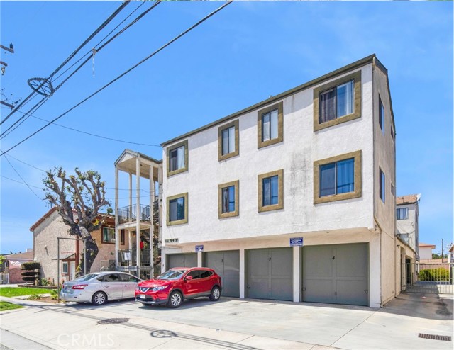 Detail Gallery Image 20 of 25 For 11943 Grevillea Ave, Hawthorne,  CA 90250 - – Beds | – Baths