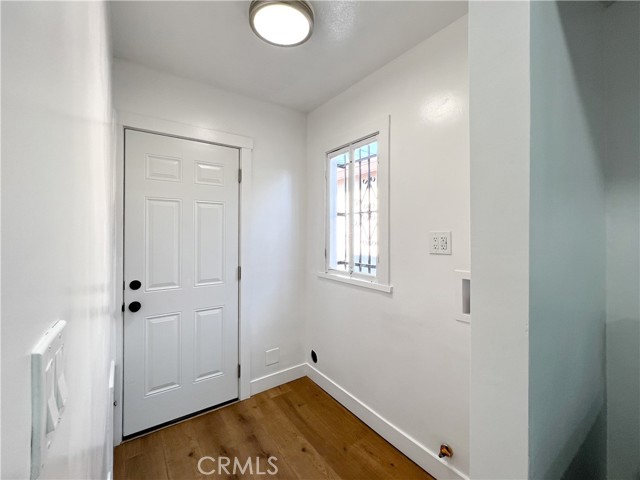 Detail Gallery Image 12 of 37 For 1137 W 67th St, Los Angeles,  CA 90044 - 4 Beds | 1 Baths