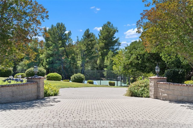 17702 Santiago Canyon Road, Silverado CA: https://media.crmls.org/medias/40d0a14f-1e7b-4f39-80ea-f6950ee6a325.jpg