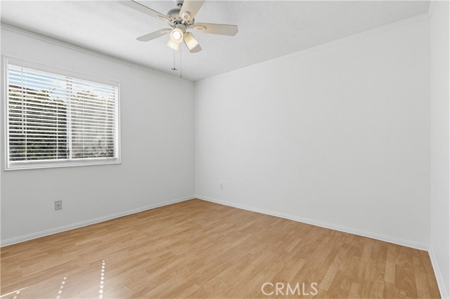 Detail Gallery Image 25 of 47 For 417 S Glenwood Pl., Burbank,  CA 91506 - 5 Beds | 3 Baths