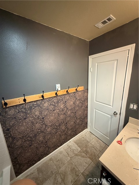 30130 Pine Needle Road, Menifee CA: https://media.crmls.org/medias/40d14400-e2fd-4be5-9474-47878cd1ec57.jpg