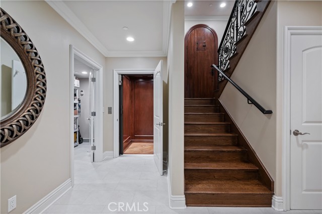 1407 S Catalina Avenue, Redondo Beach CA: https://media.crmls.org/medias/40d284ef-b1c3-4cf4-b66a-d05f9ffa021f.jpg