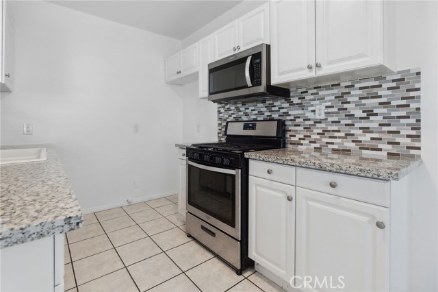 3604 Cortez Street, Riverside CA: https://media.crmls.org/medias/40d3e29d-580f-44db-ba40-8e0733bf451b.jpg