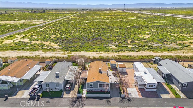 Detail Gallery Image 2 of 19 For 2016 Sonja #78,  Rosamond,  CA 93560 - 4 Beds | 2 Baths