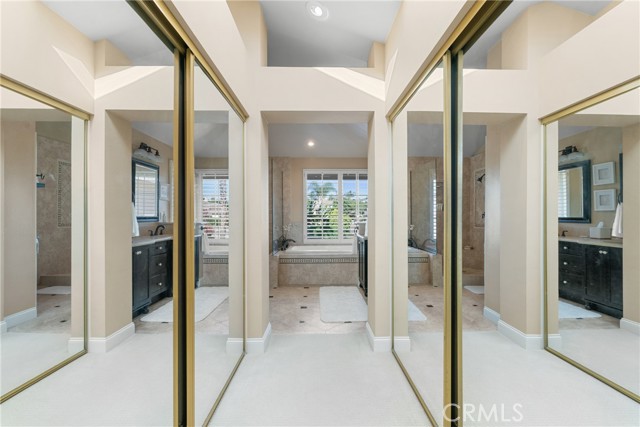 24256 Louisa Street, Laguna Hills CA: https://media.crmls.org/medias/40d4af75-e02e-4986-b477-e1a2888e84a2.jpg