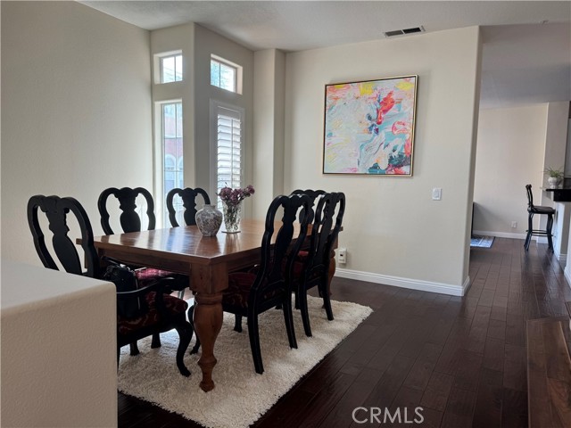 5 Arese Aisle, Irvine CA: https://media.crmls.org/medias/40d5b6df-fa9a-4c6e-9f32-c0eef77f5600.jpg