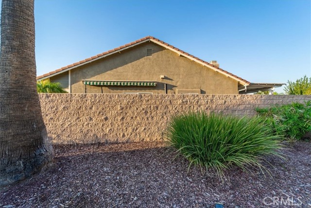 Detail Gallery Image 5 of 63 For 1220 Spicestone Dr, Hemet,  CA 92545 - 5 Beds | 2 Baths