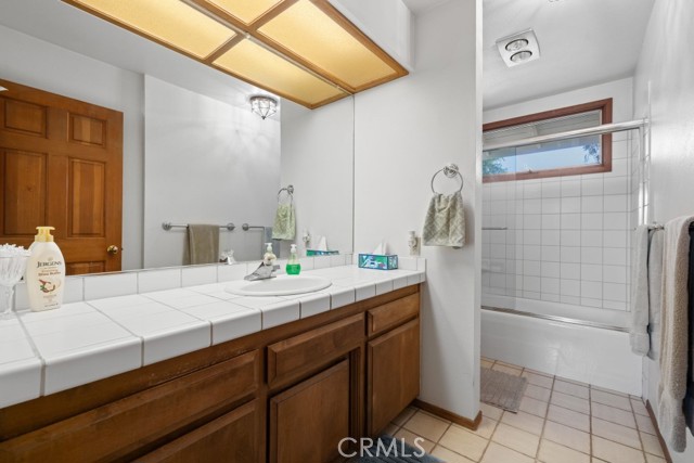 75429 Indian Valley Road, San Miguel CA: https://media.crmls.org/medias/40d5f365-3d80-495c-84ca-7180ccadde8b.jpg