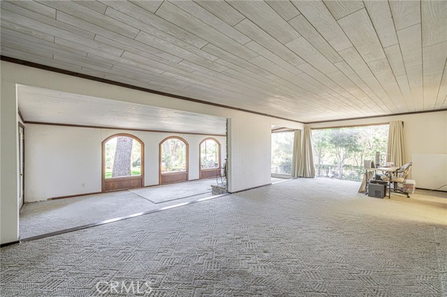 4819 Columbia Way, Lancaster CA: https://media.crmls.org/medias/40d625ce-de0f-4ca0-8b1d-9dcb5c3c47b5.jpg