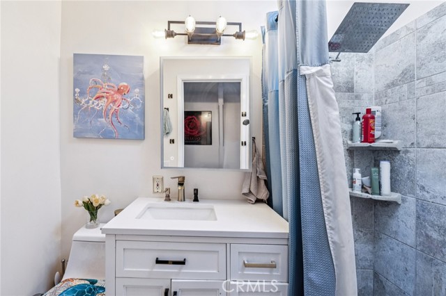 2 Bed Home for Sale in Los Angeles, California