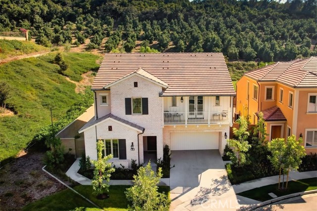 100 Bozeman, Irvine CA: https://media.crmls.org/medias/40d8040d-d1c3-4bee-b0ea-37be80a42ec0.jpg