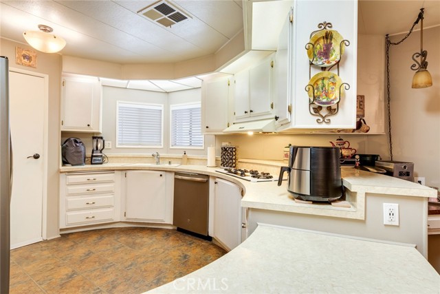 Detail Gallery Image 8 of 29 For 3500 Buchanan St #173,  Riverside,  CA 92503 - 2 Beds | 2 Baths