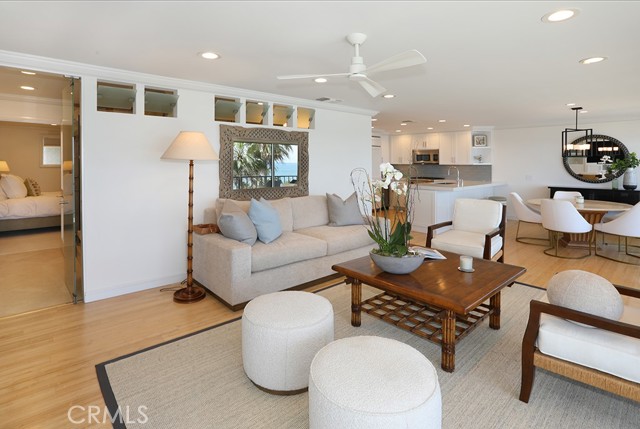 31423 South Coast Hwy, Laguna Beach CA: https://media.crmls.org/medias/40d8bfa7-1b43-4b96-80d7-92eb74d552ed.jpg