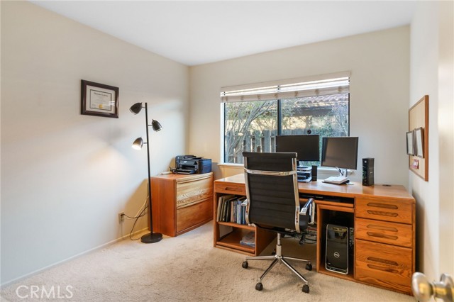 13543 Bear Valley Road, Moorpark CA: https://media.crmls.org/medias/40d8c50d-e4bd-48be-a7e3-564d14a0be1c.jpg