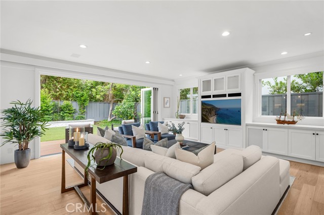 Detail Gallery Image 20 of 52 For 1969 Port Dunleigh Cir, Newport Beach,  CA 92660 - 5 Beds | 4 Baths