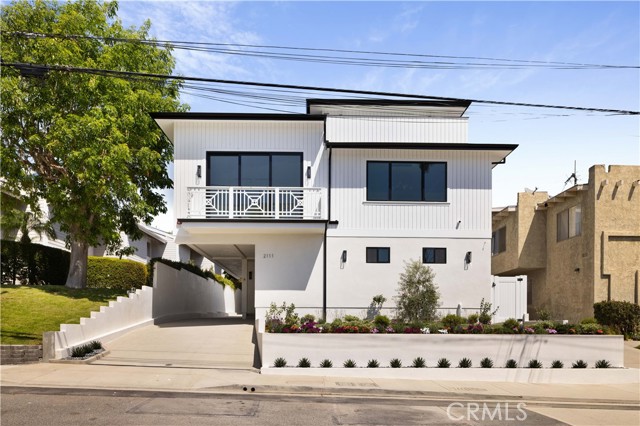 2111 Clark, Redondo Beach, California 90278, 4 Bedrooms Bedrooms, ,5 BathroomsBathrooms,Residential,For Sale,Clark,SB26059120 2111 Clark, Redondo Beach, California 90278, 4 Bedrooms Bedrooms, ,5 BathroomsBathrooms,Residential,For Sale,Clark,SB26059120