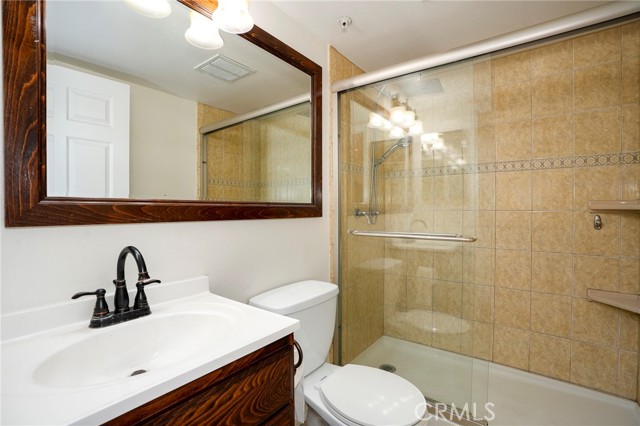 422 Hawthorne Street, 3 photo 23