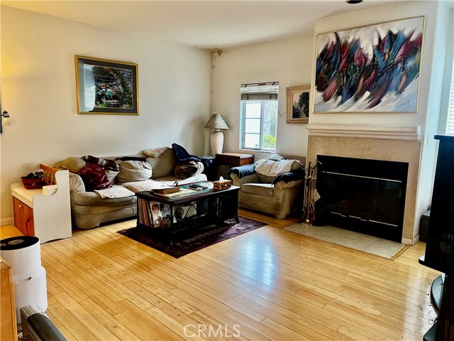 5240 Vantage Avenue, 101 photo 5