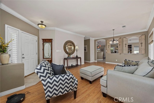 5510 Edge Water Court, Bakersfield CA: https://media.crmls.org/medias/40dc14dc-fdc7-4241-bf7b-a9721b23db7d.jpg