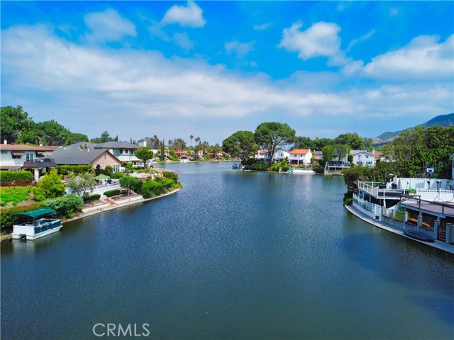 5375 Lake Crest Dr, Agoura Hills, California 91301, 4 Bedrooms Bedrooms, ,3 BathroomsBathrooms,Single Family Residence,For Sale,Lake Crest Dr,MB24089264