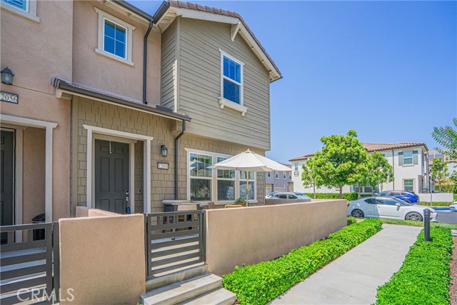 12060 Turnleaf Avenue, Whittier CA: https://media.crmls.org/medias/40ddf757-ff7c-4533-9bf7-0b2847a66207.jpg