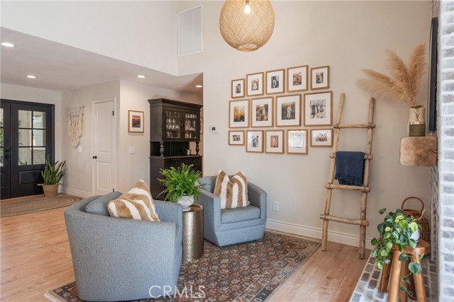 Detail Gallery Image 22 of 61 For 13822 Henstridge Cir, Tustin,  CA 92780 - 4 Beds | 3 Baths