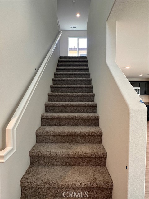 Detail Gallery Image 2 of 26 For 14039 Starlene St, Moreno Valley,  CA 92555 - 3 Beds | 2/1 Baths